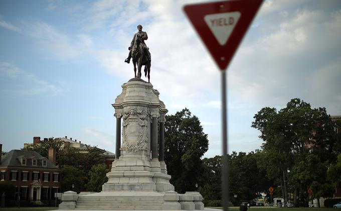 李將軍(Robert E. Lee)雕像